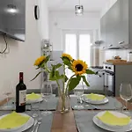Modern - Trastevere & Vaticano Apartman Róma