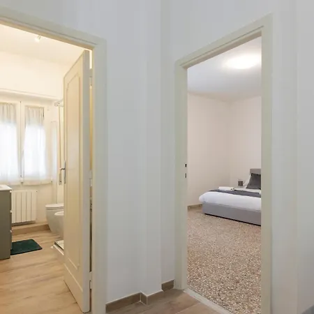 Modern - Trastevere & Vaticano Apartman Róma